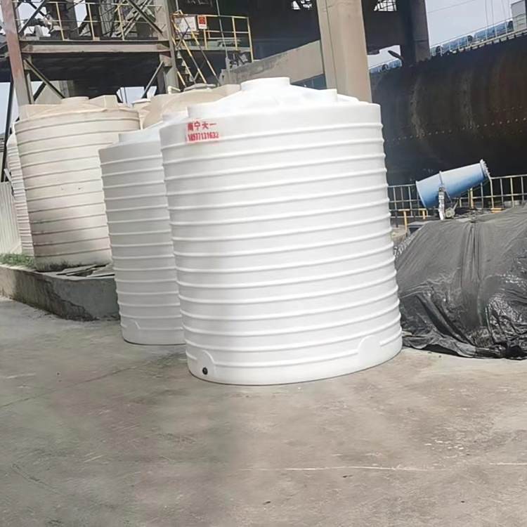 10吨工地用塑料水箱,一体成型40吨塑料PE储罐厂